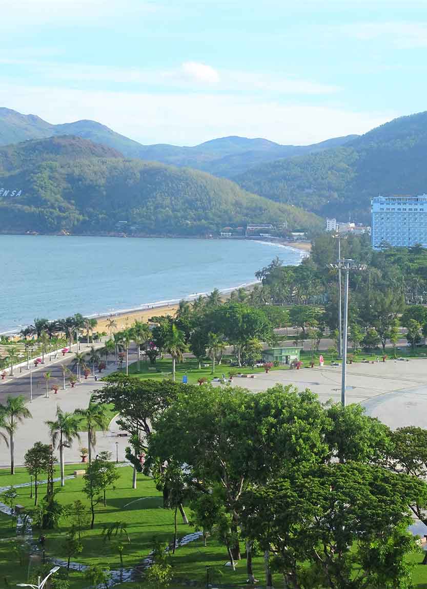 Ban công siêu đẹp nhìn thẳng ra quảng trường trung tâm Quy Nhơn